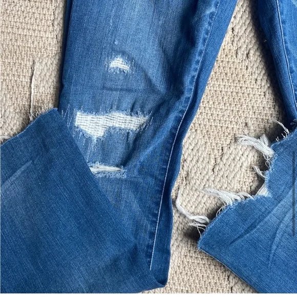 Madewell Women’s Cali Demi Mini Flare Distressed Jeans Size 24 - Picture 6 of 10